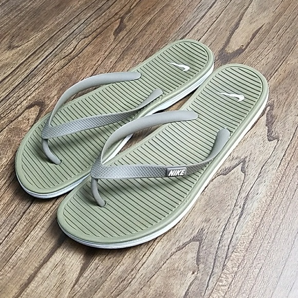 nike olive green flip flops